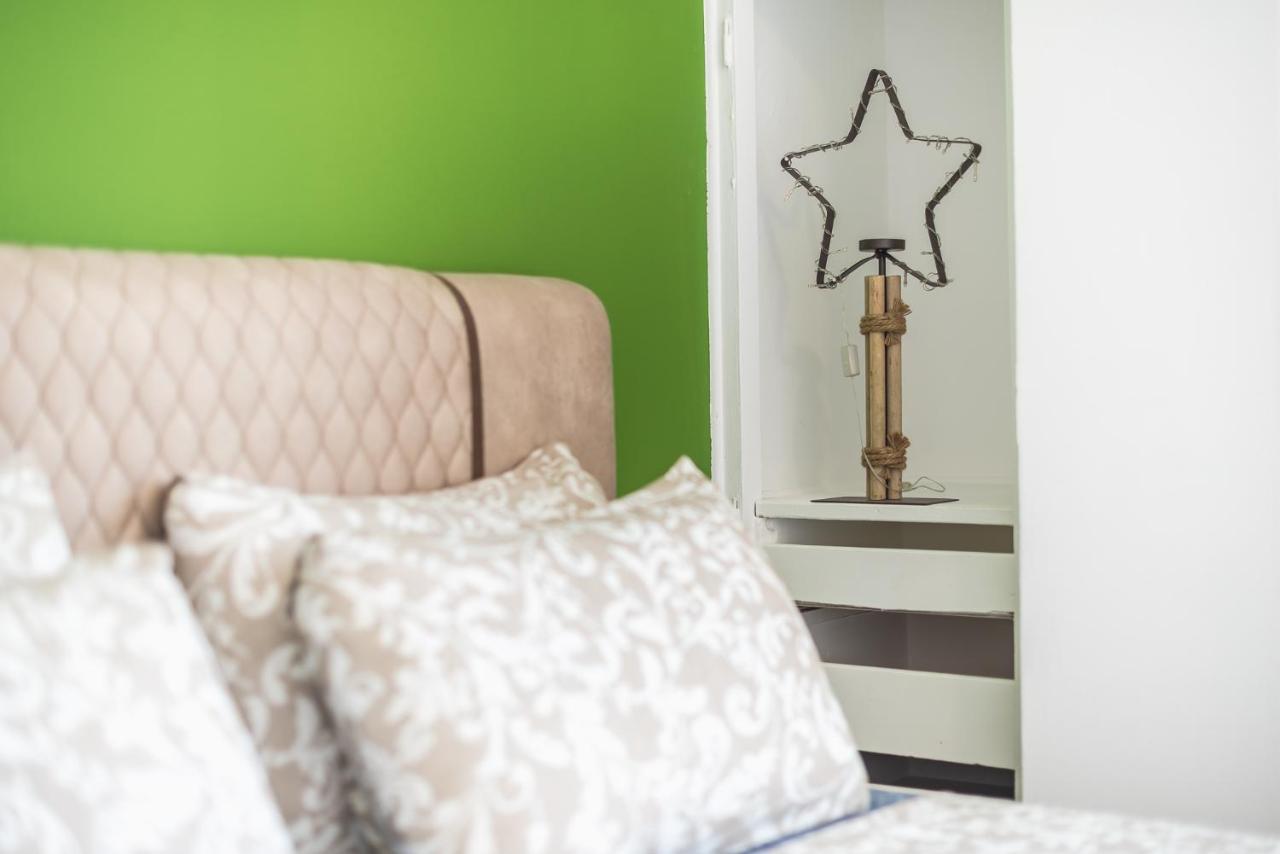 Stylish Luxury Apartment Near Acropolis At Syngrou-Fix Metro Station Афіни Екстер'єр фото