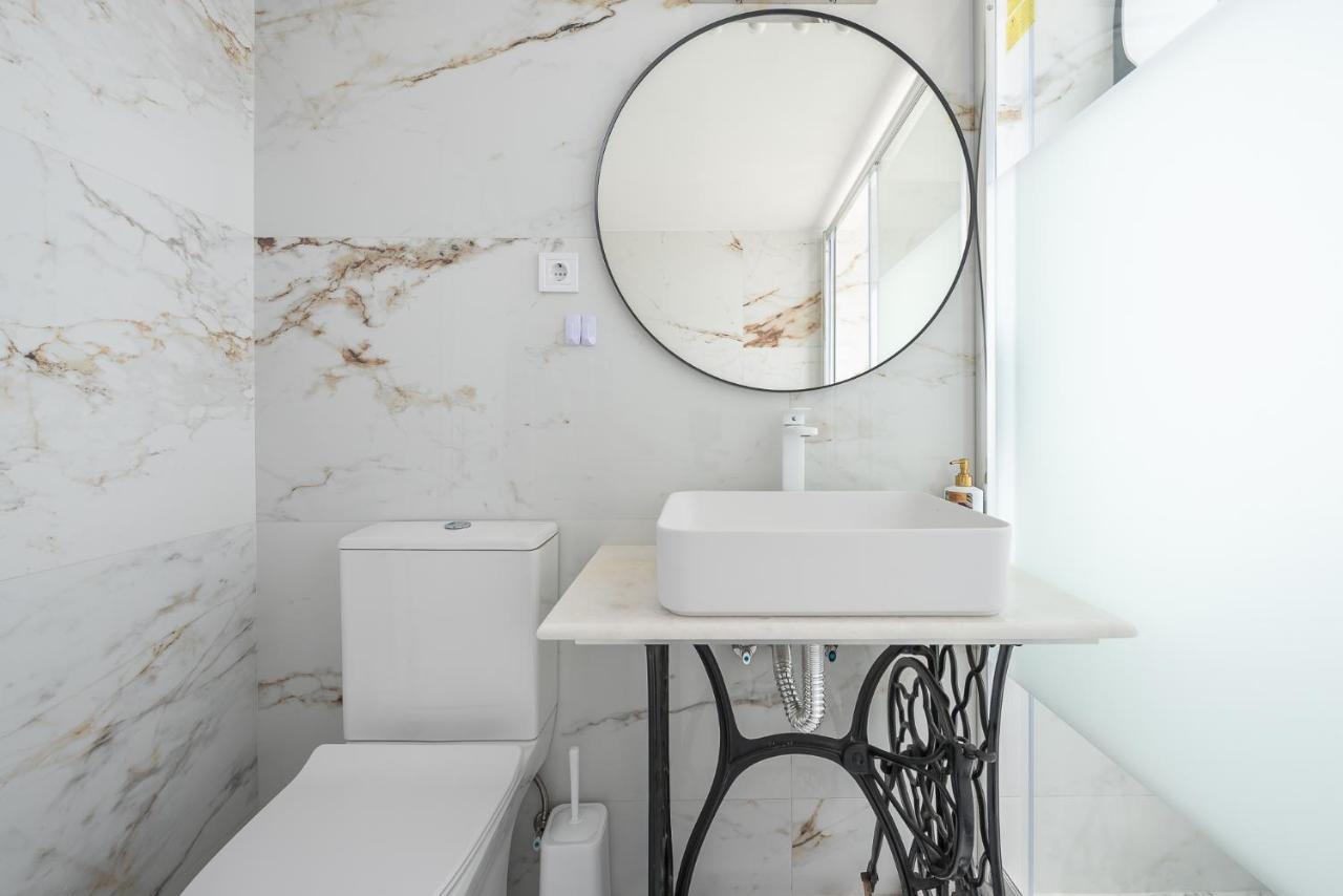Stylish Luxury Apartment Near Acropolis At Syngrou-Fix Metro Station Афіни Екстер'єр фото