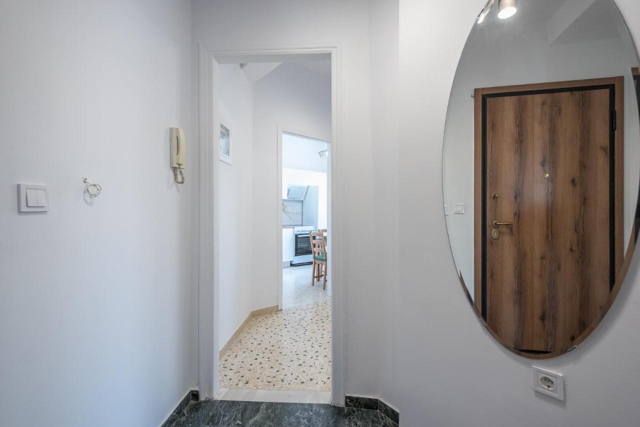 Stylish Luxury Apartment Near Acropolis At Syngrou-Fix Metro Station Афіни Екстер'єр фото